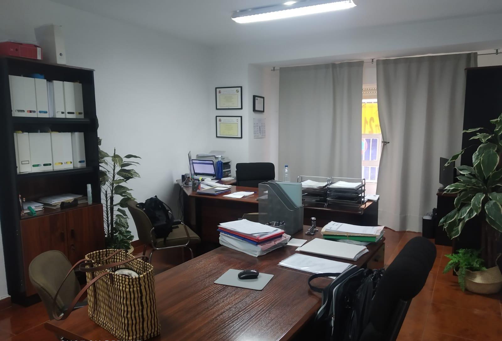 Oficina en Cáceres, Cáceres en venta Foto principal- Imagen 1 de 6