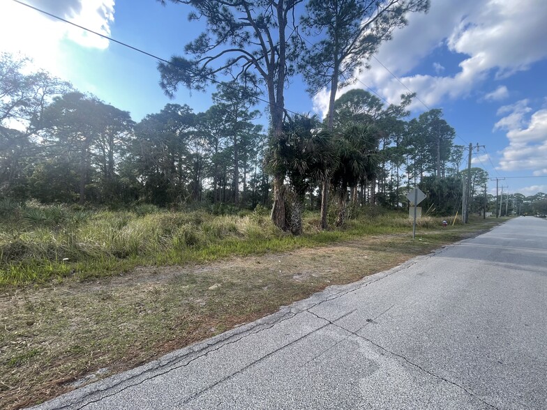 Canal Rd, Edgewater, FL en venta - Otros - Imagen 2 de 6