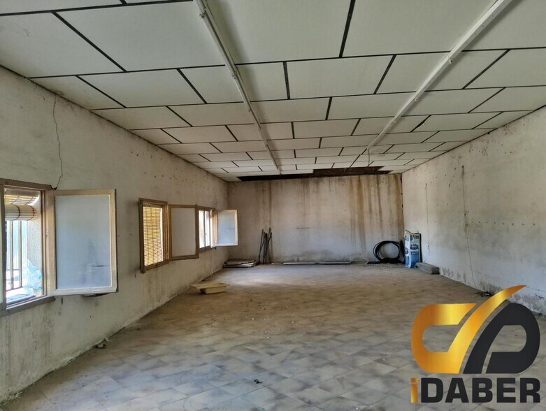Nave en Alameda de la Sagra, Toledo en venta - Foto del edificio - Imagen 3 de 7