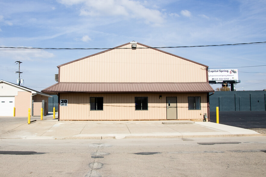 30 W Lawn Ave, Columbus, OH en alquiler - Foto del edificio - Imagen 1 de 2