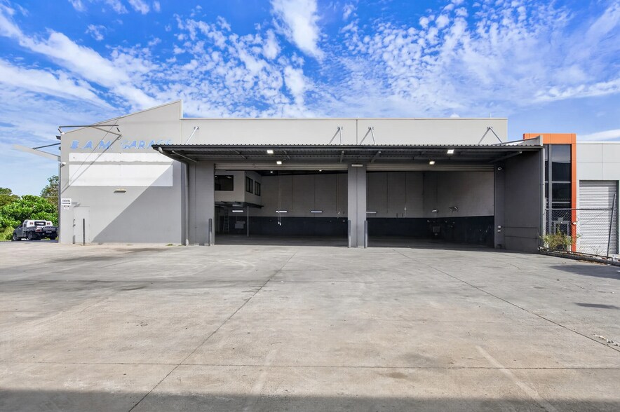 220 Beverley St, Morningside en alquiler - Foto del edificio - Imagen 2 de 3