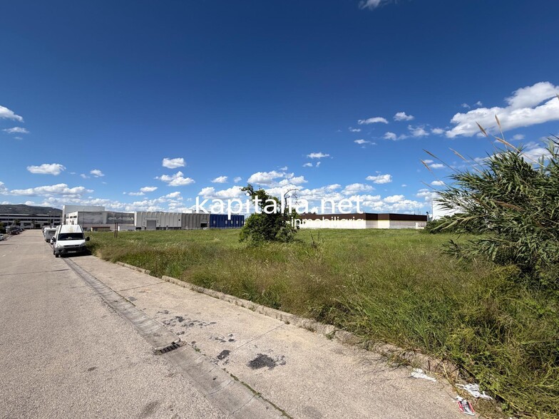 Nave en Ontinyent, Valencia en venta - Foto del edificio - Imagen 3 de 5