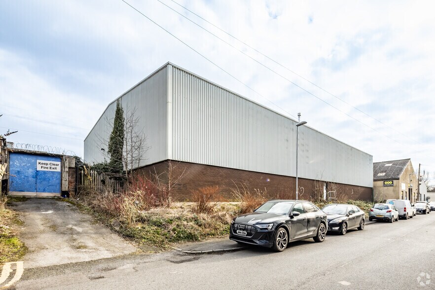 Oldham Rd, Manchester en alquiler - Foto del edificio - Imagen 3 de 3