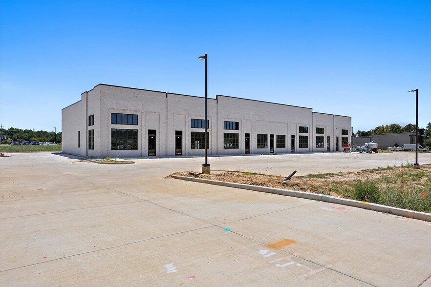 264 Calhoun Station Pkwy, Gluckstadt, MS en alquiler - Foto del edificio - Imagen 3 de 26