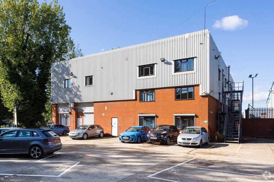 712 London Rd, Grays en alquiler - Foto del edificio - Imagen 3 de 3