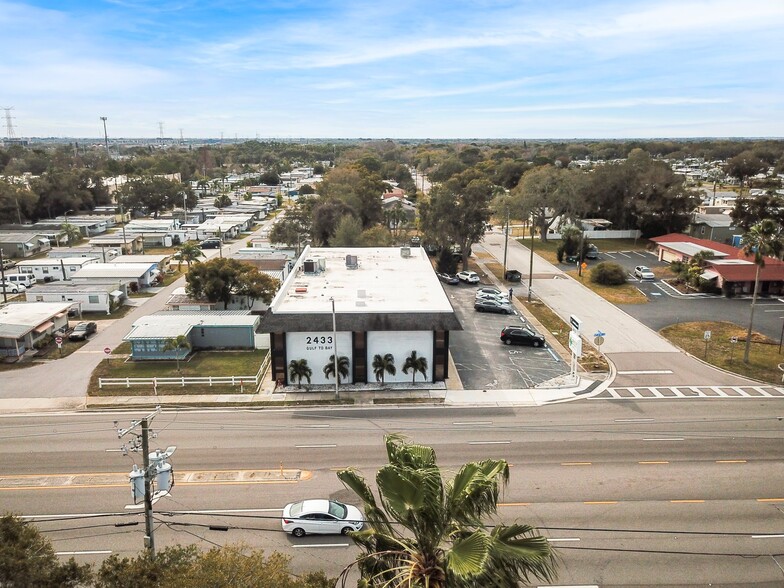 2433 Gulf To Bay Blvd, Clearwater, FL en alquiler - Foto del edificio - Imagen 2 de 51