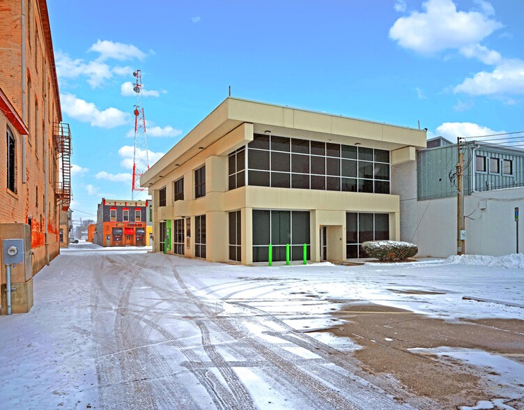 115 Monroe St, Port Clinton, OH en venta - Foto del edificio - Imagen 3 de 8