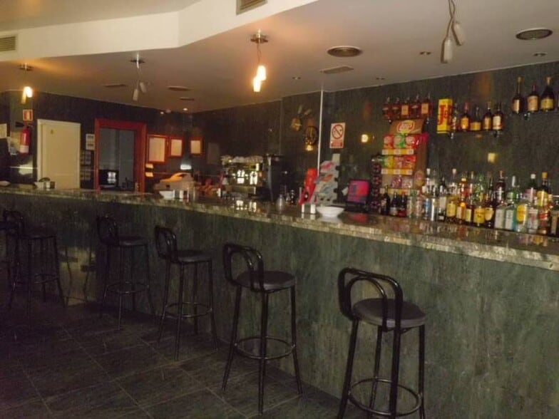 Local en Balanegra, Almería en venta - Foto del edificio - Imagen 3 de 8