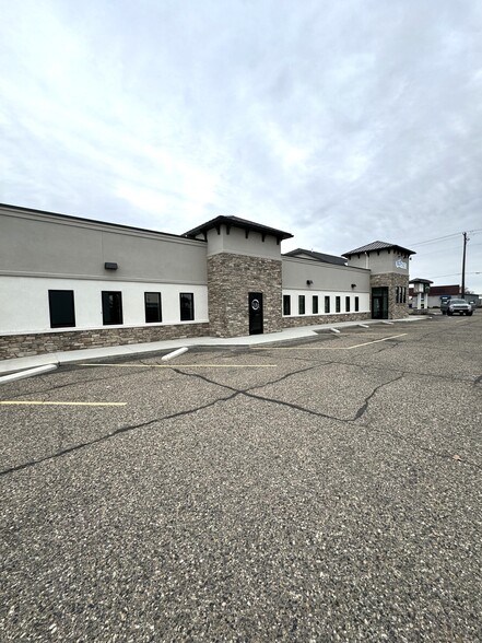 1619 N Whitley Dr, Fruitland, ID en alquiler - Foto del edificio - Imagen 1 de 4