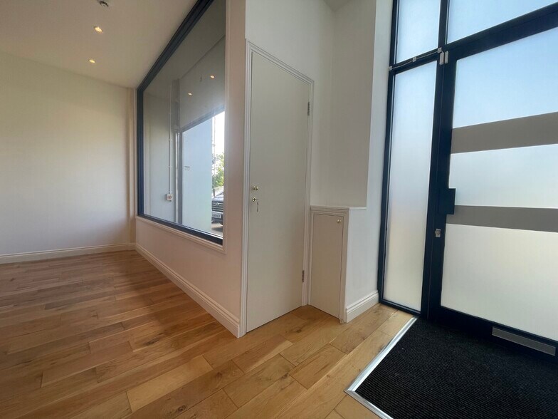 Moat Way, Sevington en venta - Foto del interior - Imagen 2 de 9