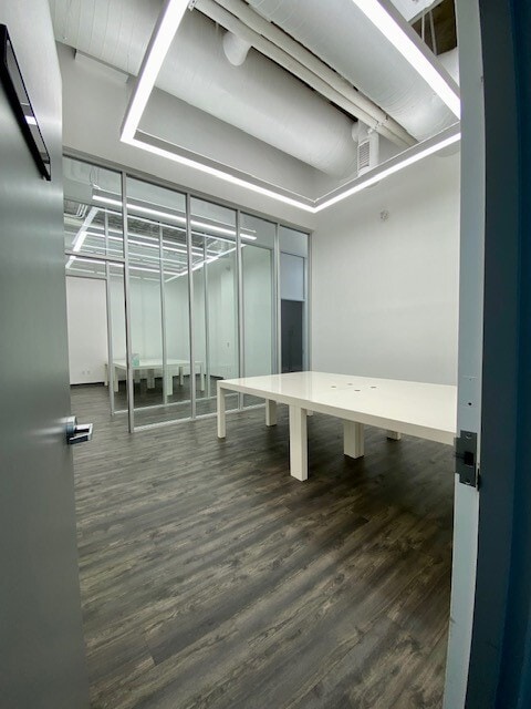 6565 W Sunset Blvd, Hollywood, CA en alquiler Foto del interior- Imagen 1 de 7