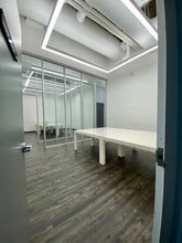 6565 W Sunset Blvd, Hollywood, CA en alquiler Foto del interior- Imagen 1 de 7