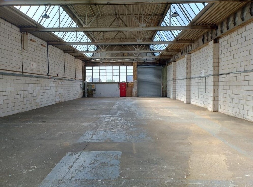 Wilbury Way, Hitchin, HRT SG4 0TW - Unidad 7 - - Foto del interior - Image 1 of 2