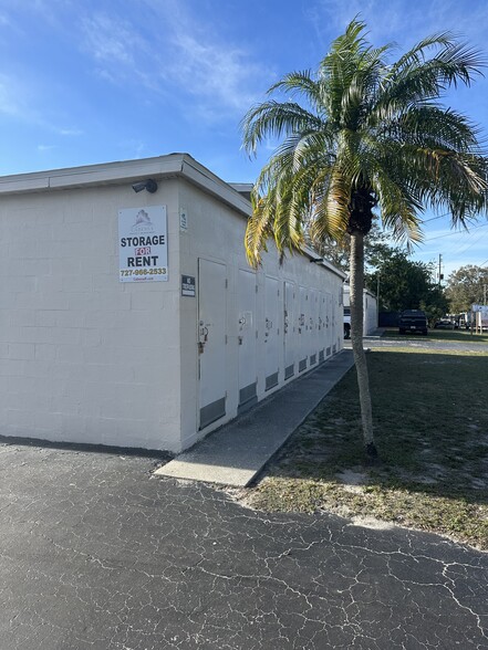 3500 Morris St N, Saint Petersburg, FL en alquiler - Foto del edificio - Imagen 2 de 6