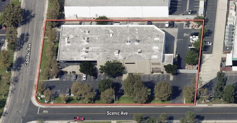 1690 Scenic Ave, Costa Mesa, CA en venta - Foto del edificio - Imagen 1 de 5