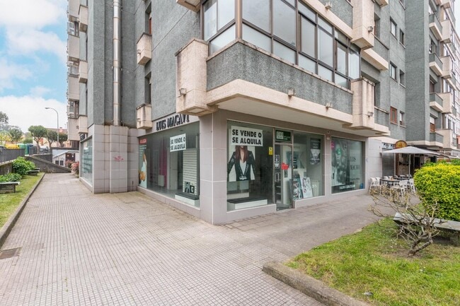 Más detalles de Avenida de Eysines, 14, Castrillón - Local en venta
