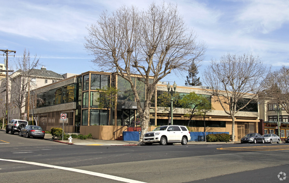 300 Grand Ave, Oakland, CA en alquiler - Foto del edificio - Imagen 1 de 3