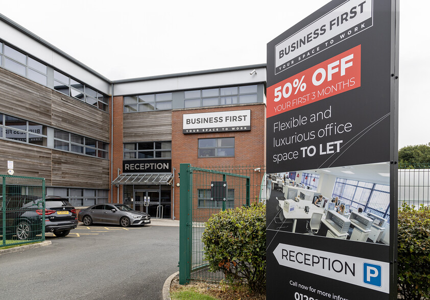 Accrington Rd, Blackburn en alquiler - Foto del edificio - Imagen 3 de 11