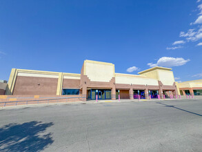 716 S Boulder Hwy, Henderson, NV en venta Foto del edificio- Imagen 2 de 12