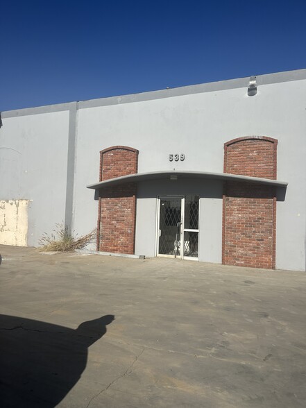 539-541 E Gardena Blvd, Carson, CA en alquiler - Foto del edificio - Imagen 2 de 8