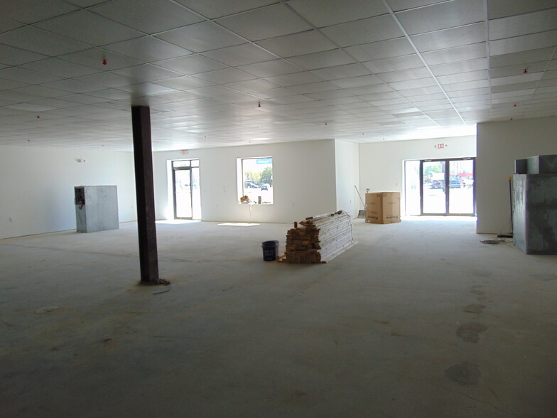 3501 W Broadway Blvd, Sedalia, MO en alquiler - Foto del interior - Imagen 2 de 9