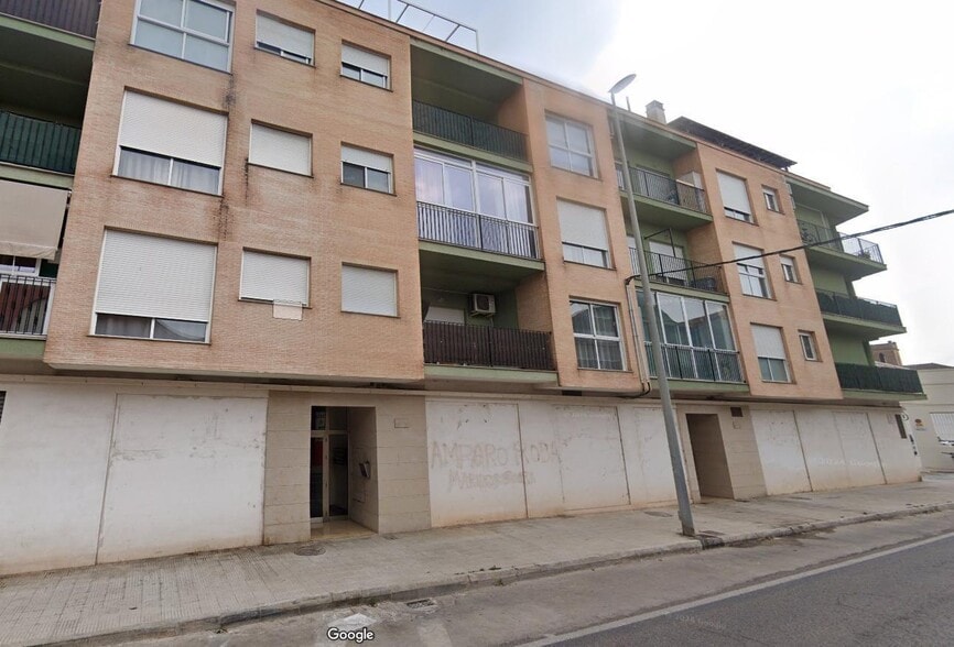 Local en Algemesí, Valencia en venta - Foto del edificio - Imagen 2 de 6