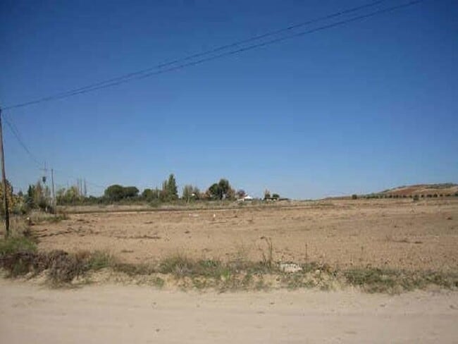 Más detalles de Calle Río Tajo, Algete - Terreno en venta