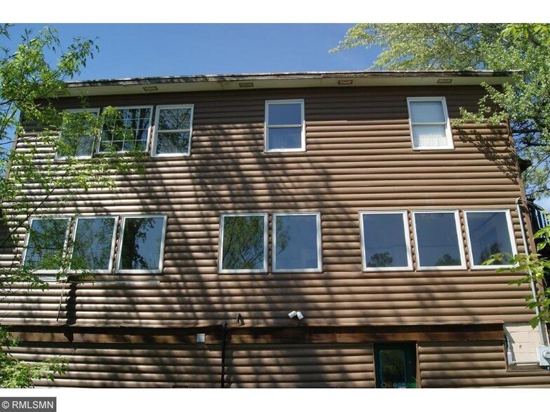 500 1st St E, Park Rapids, MN en venta - Foto del edificio - Imagen 3 de 13