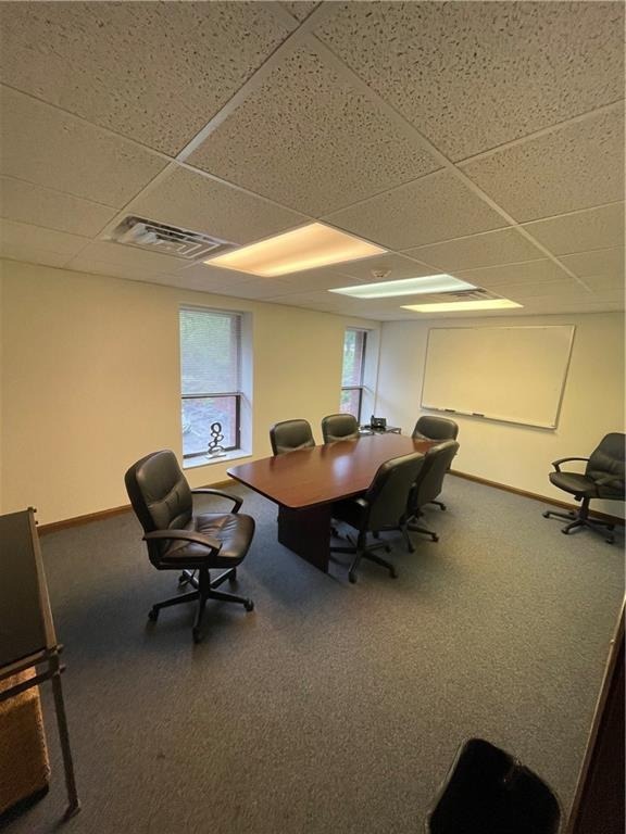 100-111 McKnight Park Dr, Pittsburgh, PA 15237 - Unidad 3 -  - Foto del interior - Image 1 of 9