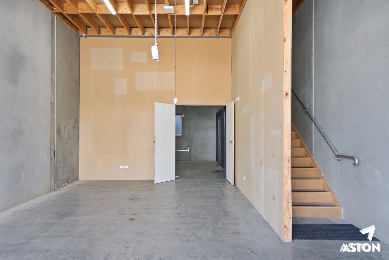 131 Hyde St, Footscray, VIC 3011 - Unidad 17 - - Foto del interior - Image 1 of 13