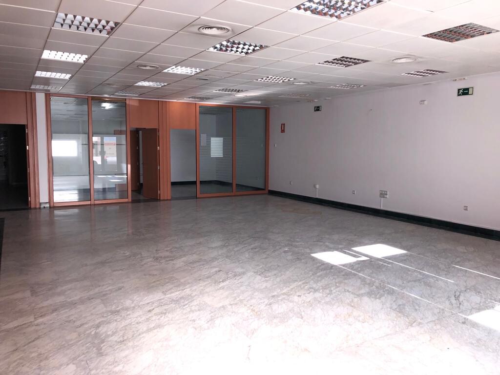 Córdoba, COR 14013 - Unidad - - - Foto del interior - Image 2 of 7