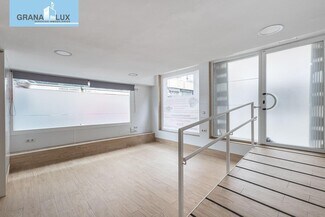 Más detalles de Calle Martín Bohorquez, Granada - Local en venta
