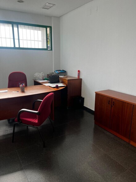 Local en Córdoba en alquiler - Foto del edificio - Imagen 2 de 9