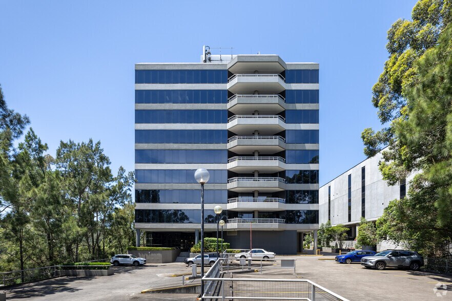 18-20 Orion Rd, Lane Cove West en alquiler - Foto del edificio - Imagen 2 de 6