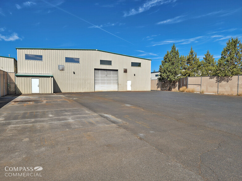 63360 Powell Butte Hwy, Bend, OR en alquiler - Foto del edificio - Imagen 2 de 10