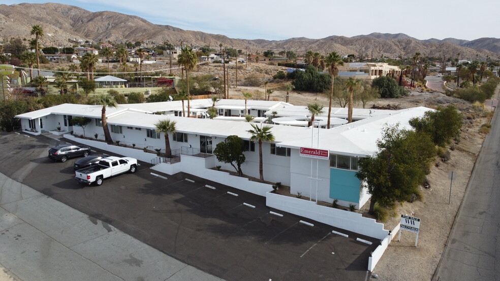 68055 Club Circle Dr, Desert Hot Springs, CA en venta - Foto del edificio - Imagen 1 de 11