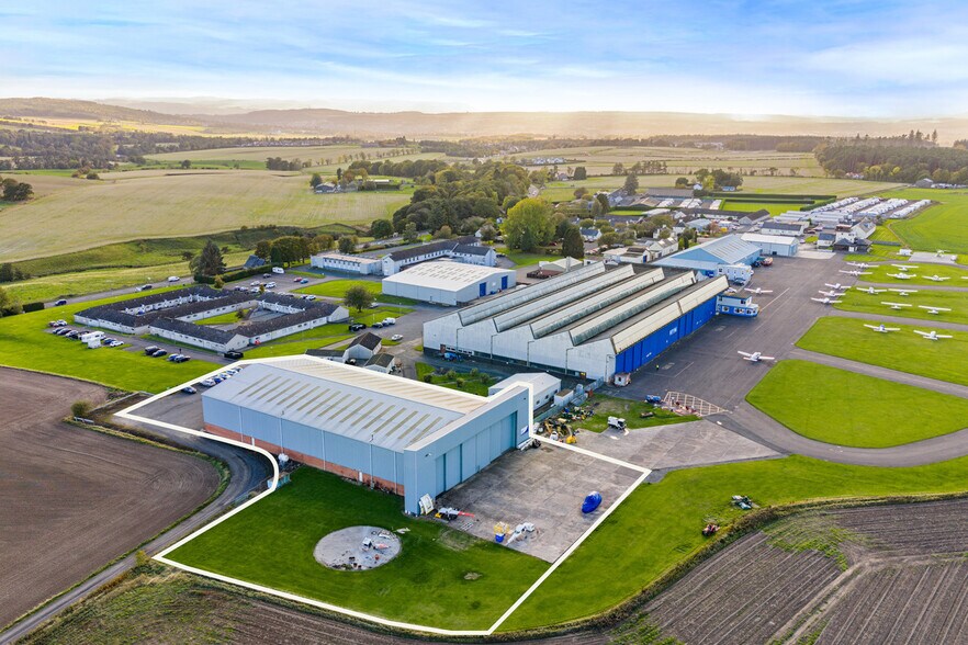 Hangar 4, Scone en alquiler - Foto del edificio - Imagen 1 de 9