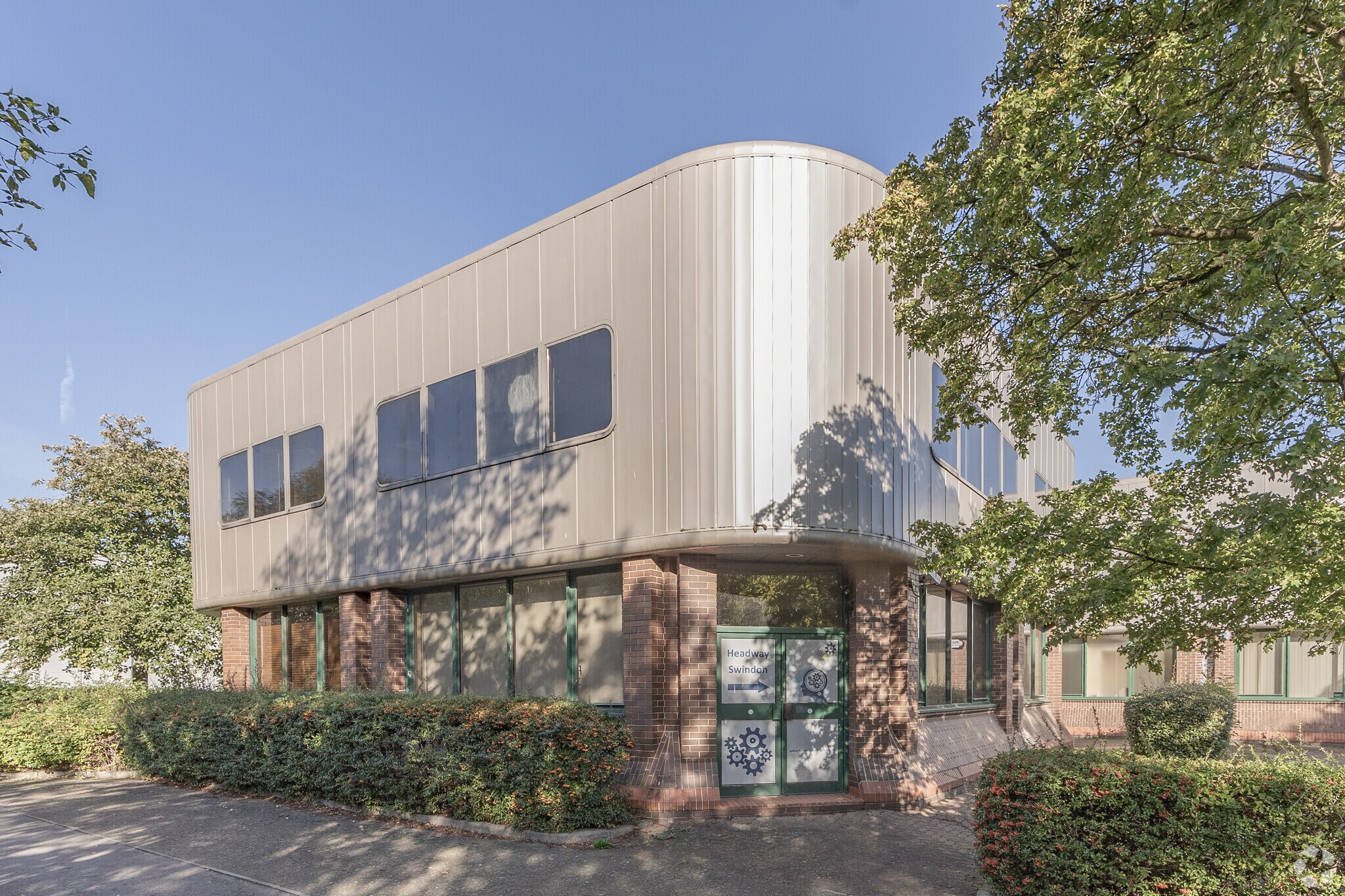 Dorcan Complex, Swindon en venta Foto principal- Imagen 1 de 3