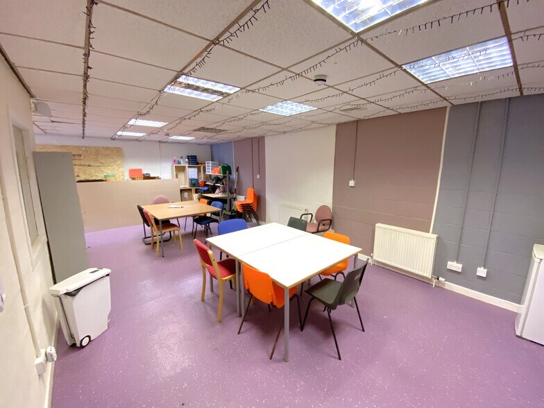 78 Brooms Rd, Dumfries en venta - Foto del edificio - Imagen 3 de 6