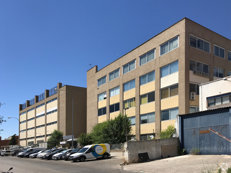 Calle Antonio de Cabezón, 83, Madrid, Madrid en alquiler - Foto del edificio - Imagen 1 de 1