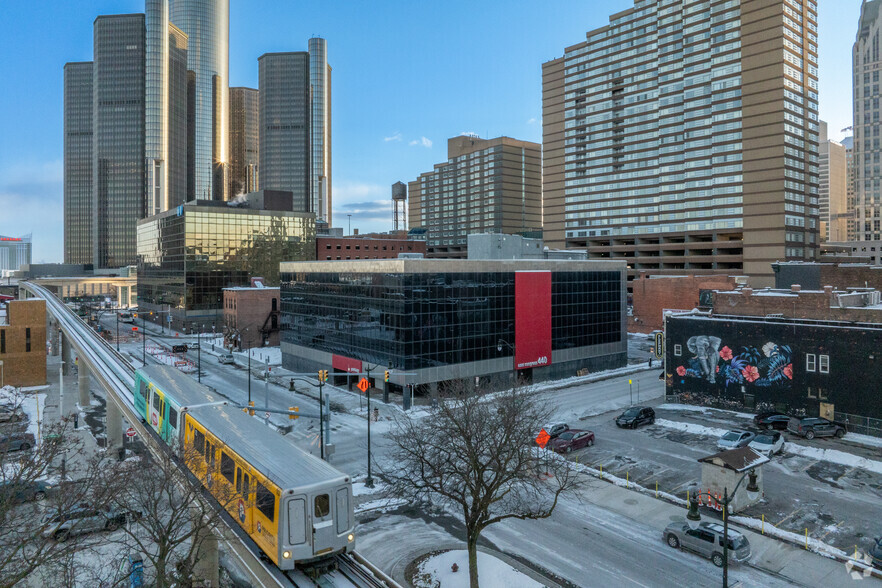 Mixed-Use Assemblage | Detroit CBD cartera de 3 inmuebles en venta en LoopNet.es - Foto del edificio - Imagen 1 de 34