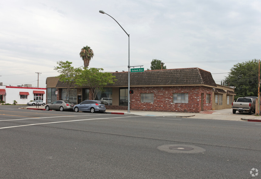 4000-4004 W Burbank Blvd, Burbank, CA en alquiler - Foto del edificio - Imagen 3 de 10