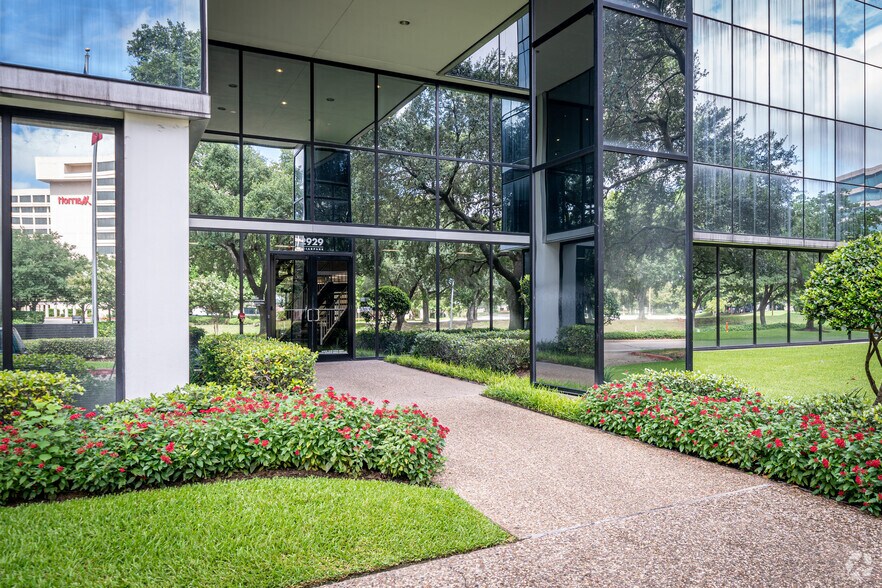 2929 Briarpark Dr, Houston, TX en alquiler - Foto del edificio - Imagen 2 de 31