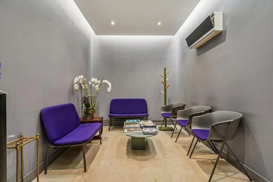 25 Rue Guillaume Tell, Paris en alquiler - Foto del edificio - Imagen 2 de 9