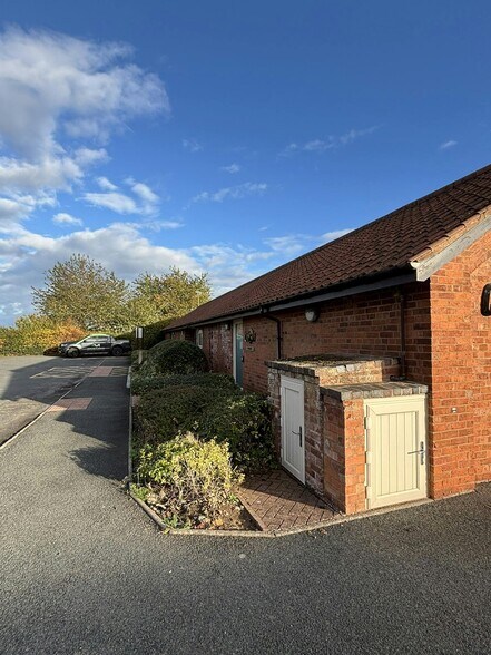 Bath Rd, Worcester en alquiler - Foto del edificio - Imagen 3 de 11