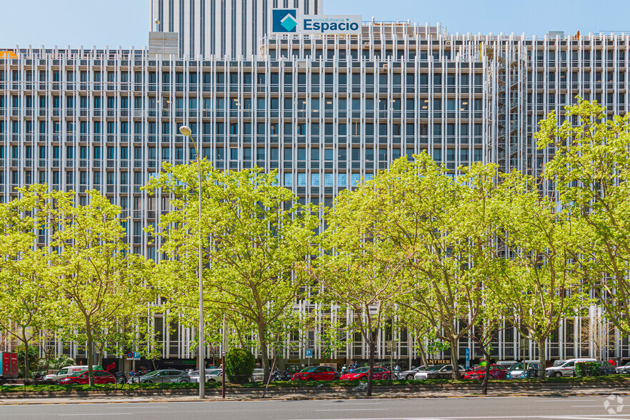 Paseo Castellana, 91, Madrid, Madrid en alquiler - Foto del edificio - Imagen 2 de 3