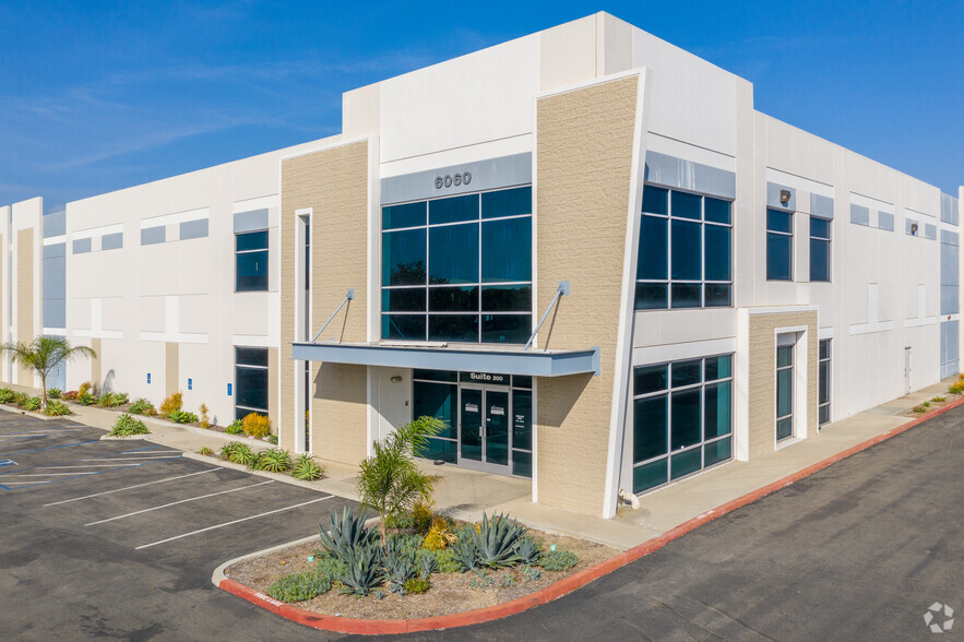 6060 Business Center Ct, San Diego, CA en alquiler - Foto principal - Imagen 1 de 6