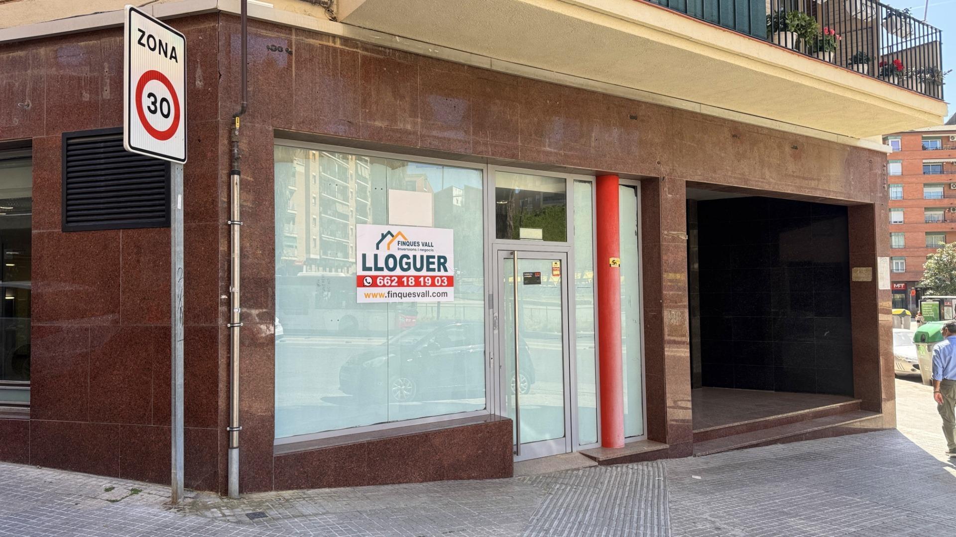 Local en Terrassa, Barcelona en alquiler Foto del edificio- Imagen 1 de 7