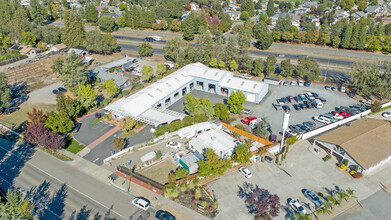 9670 Old Redwood Hwy, Windsor, CA - VISTA AÉREA  vista de mapa