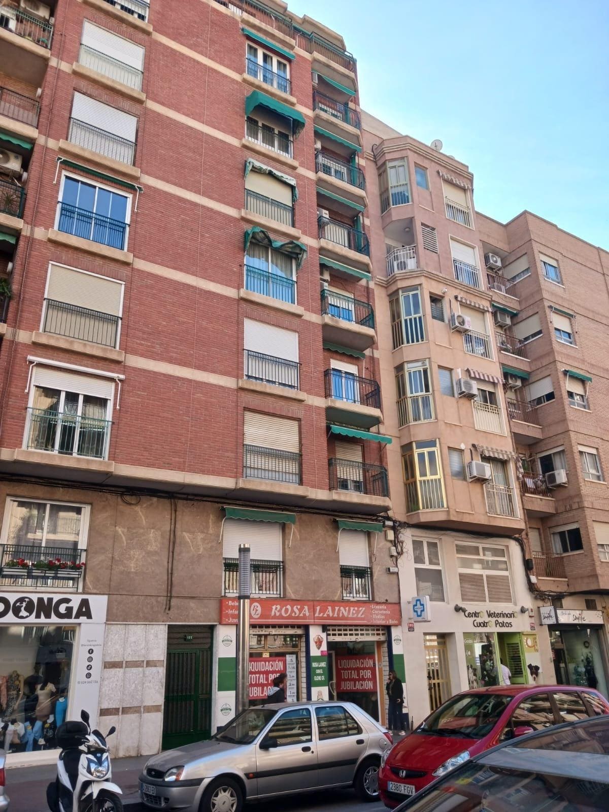 Local en Elche, Alicante en venta Foto del edificio- Imagen 1 de 3